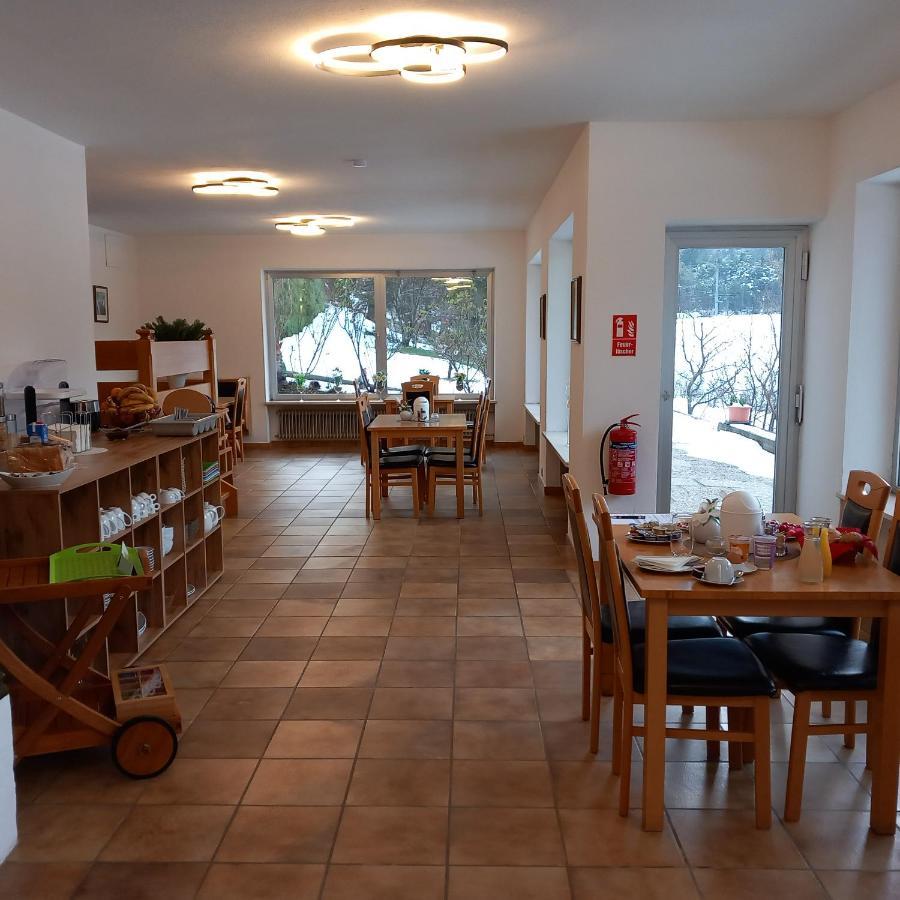 Pension Alpina Roppen Exterior photo